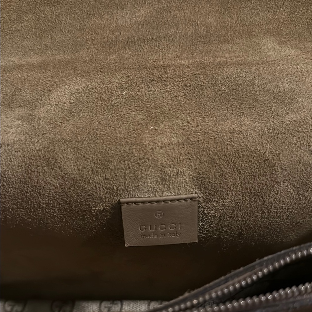 Gucci Brown Monogram Shoulder Bag - Picture 3 of 4